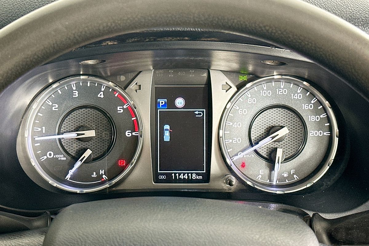 2021 Toyota HILUX SR (4x4) GUN126R 4X4