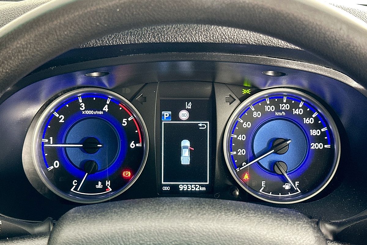 2019 Toyota HILUX SR (4x4) GUN126R MY19 4X4