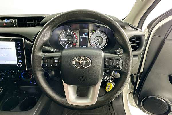 2023 Toyota HILUX SR (4x4) GUN126R 4X4