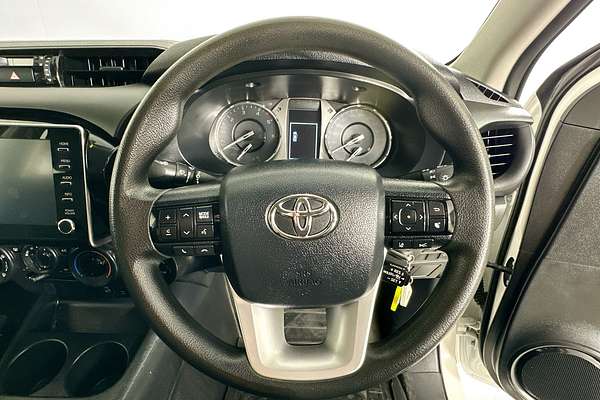 2022 Toyota HILUX SR (4x4) GUN126R 4X4