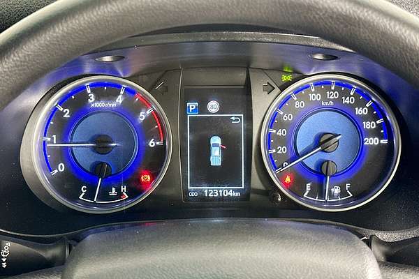 2020 Toyota HILUX SR (4x4) GUN126R MY19 UPGRADE 4X4