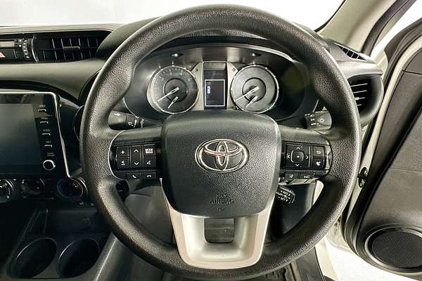 2022 Toyota HILUX SR (4x4) GUN126R 4X4