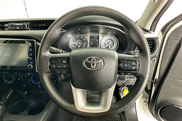 2023 Toyota HILUX SR (4x4) GUN126R 4X4
