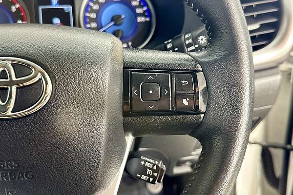 2019 Toyota HILUX SR5 (4x4) GUN126R MY19 4X4