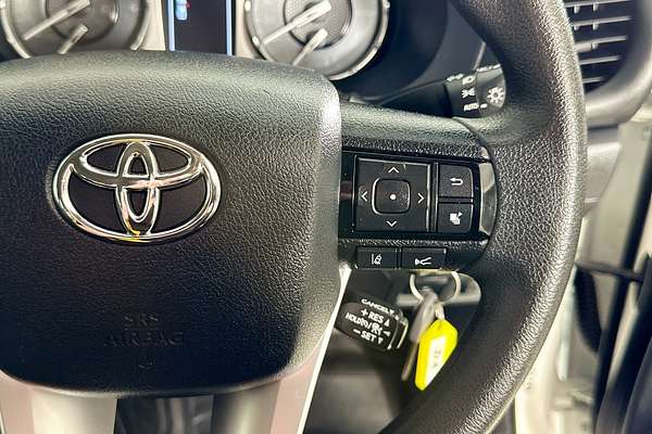 2022 Toyota HILUX SR (4x4) GUN126R 4X4