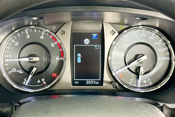 2025 Toyota HILUX SR (4x4) GUN126R RC 4X4