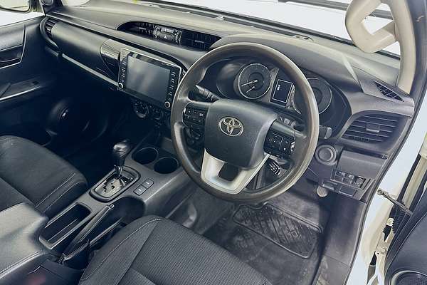 2022 Toyota HILUX SR (4x4) GUN126R 4X4