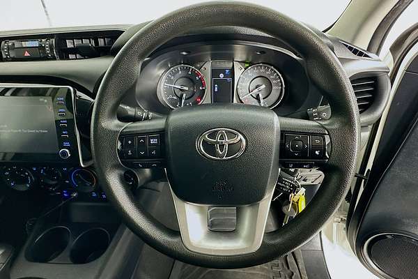 2022 Toyota HILUX SR GUN126R 4X4