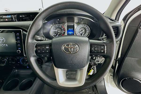 2024 Toyota HILUX SR (4x4) GUN126R FACELIFT 4X4