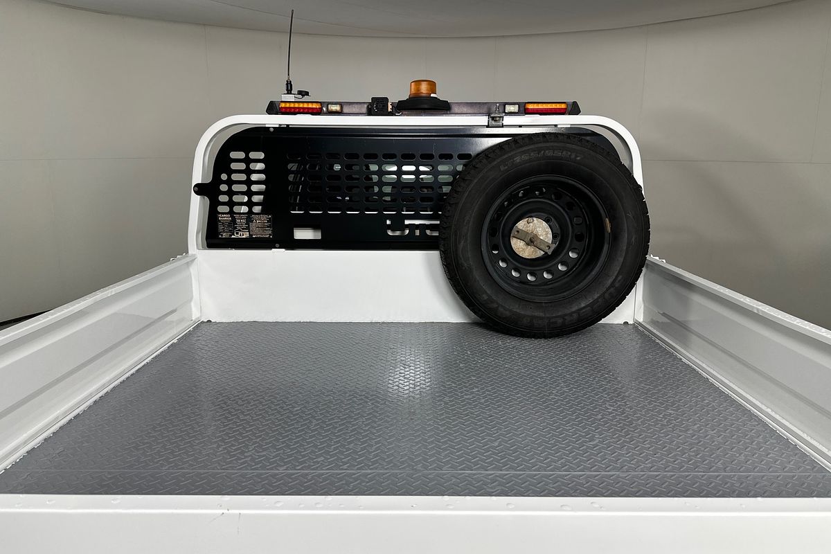 2020 Toyota HILUX SR (4x4) GUN126R MY19 UPGRADE 4X4
