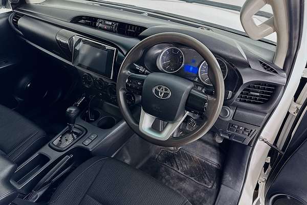 2019 Toyota HILUX SR GUN126R 4X4