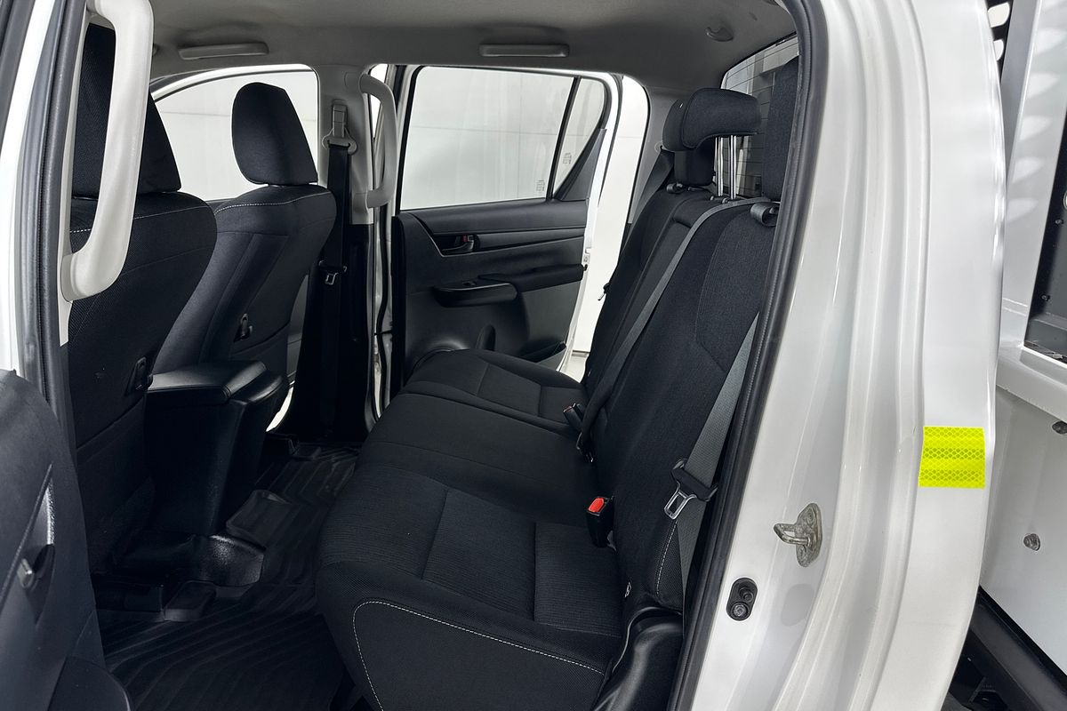 2022 Toyota HILUX SR (4x4) GUN126R 4X4