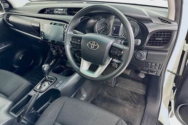 2023 Toyota Hilux SR GUN126R 4X4