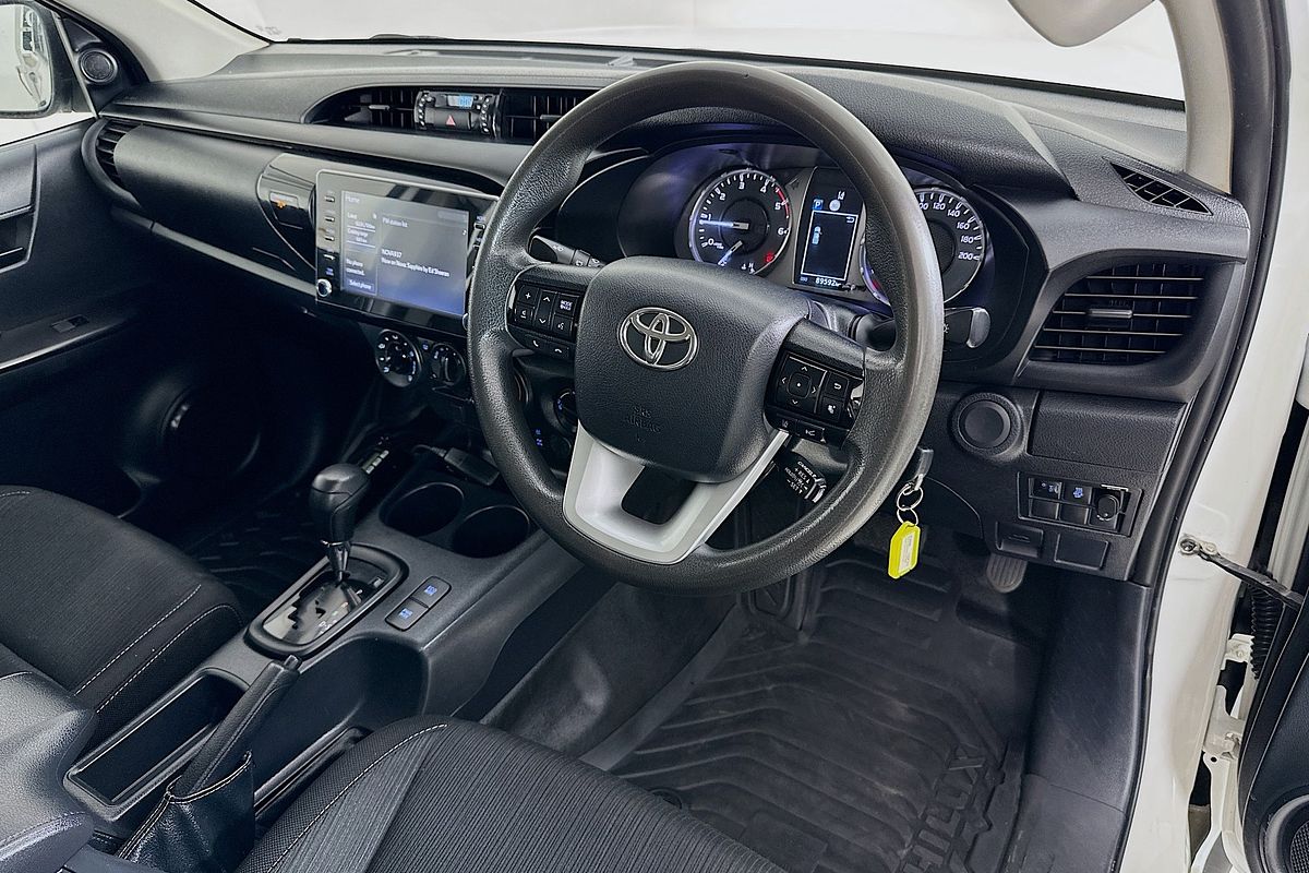 2020 Toyota HILUX SR (4x4) GUN126R MY19 UPGRADE 4X4