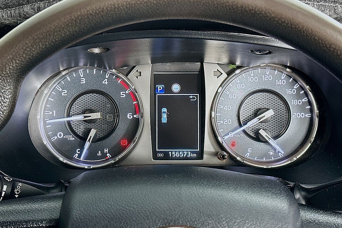 2021 Toyota HILUX SR (4x4) GUN126R FACELIFT 4X4