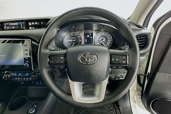 2024 Toyota Hilux SR 48V GUN126R 4X4