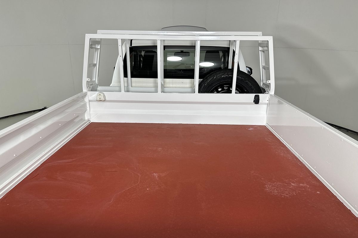 2016 Toyota HILUX SR (4x4) GUN126R 4X4