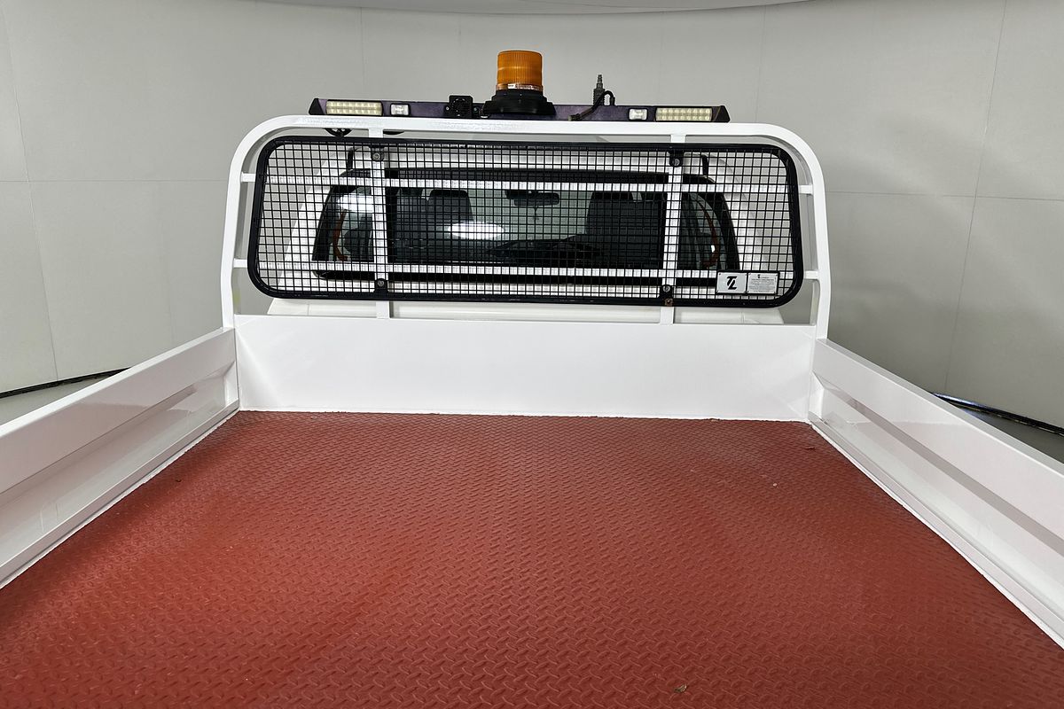 2020 Toyota HILUX SR (4x4) GUN126R MY19 UPGRADE 4X4