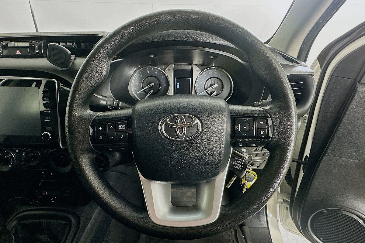 2022 Toyota HILUX SR (4x4) GUN126R 4X4
