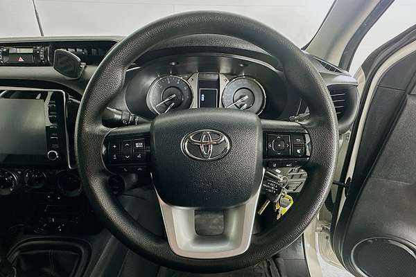 2022 Toyota HILUX SR (4x4) GUN126R 4X4