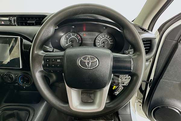 2017 Toyota HILUX WORKMATE GUN122R REAR WHEEL DRIVE