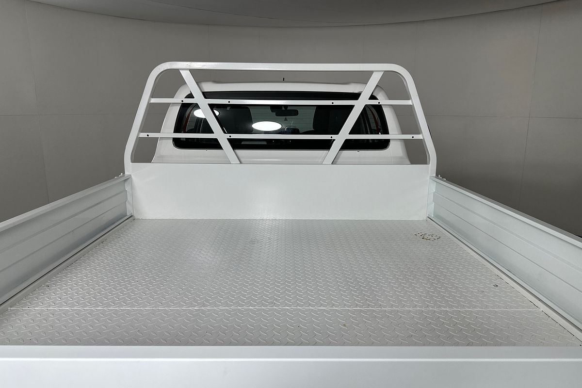 2020 Toyota HILUX SR (4x4) GUN126R FACELIFT 4X4