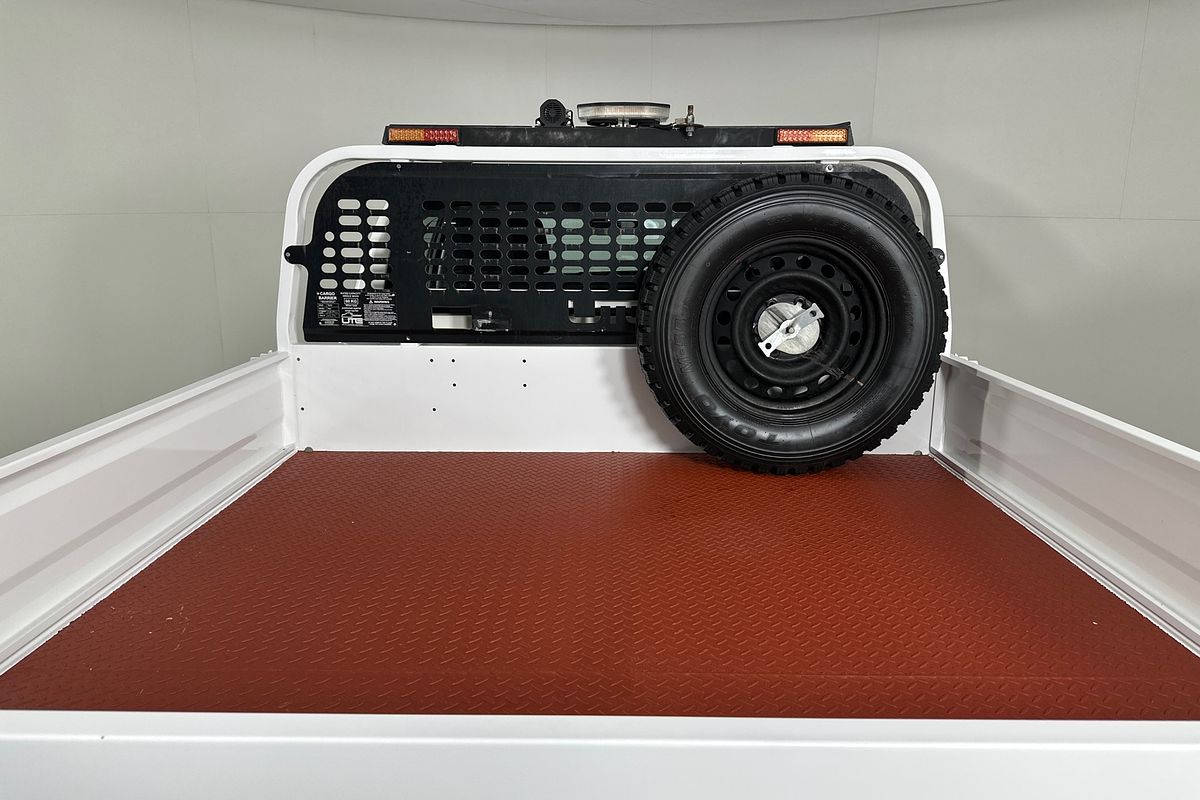2021 Toyota HILUX SR (4x4) GUN126R FACELIFT 4X4