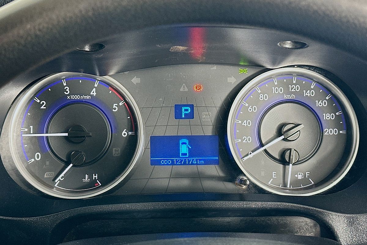2019 Toyota HILUX SR (4x4) GUN126R MY19 4X4