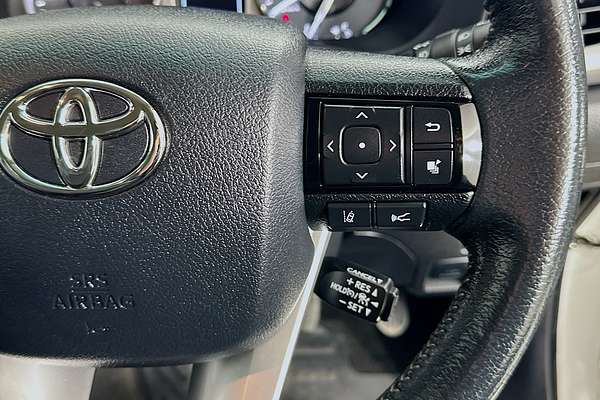 2021 Toyota HILUX SR5+ (4x4) GUN126R FACELIFT 4X4