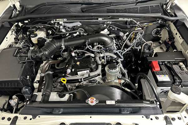 2021 Toyota HILUX WORKMATE (4x2) TGN121R 4x2