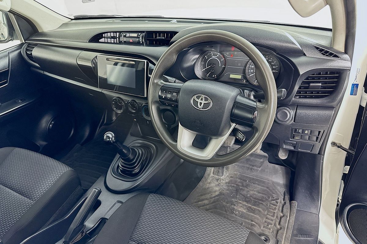 2017 Toyota HILUX WORKMATE GUN122R REAR WHEEL DRIVE