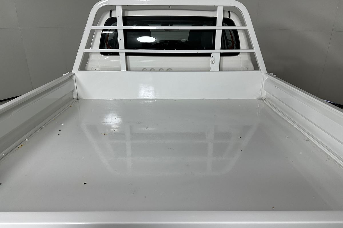 2020 Toyota HILUX SR (4x4) GUN126R FACELIFT 4X4
