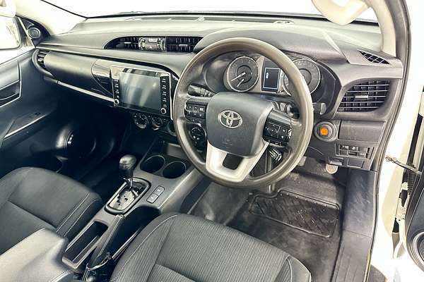 2022 Toyota HILUX SR (4x4) GUN126R 4X4