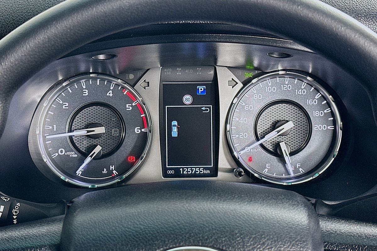 2022 Toyota HILUX SR (4x4) GUN126R 4X4