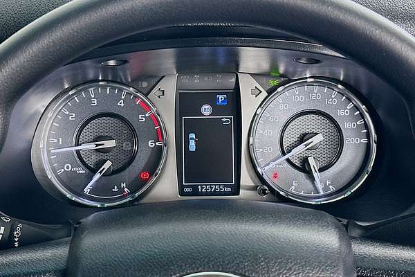 2022 Toyota HILUX SR (4x4) GUN126R 4X4