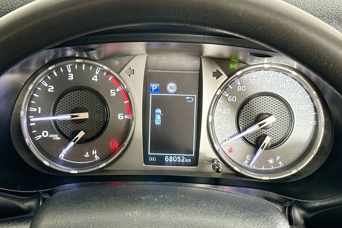 2020 Toyota HILUX SR (4x4) GUN126R FACELIFT 4X4