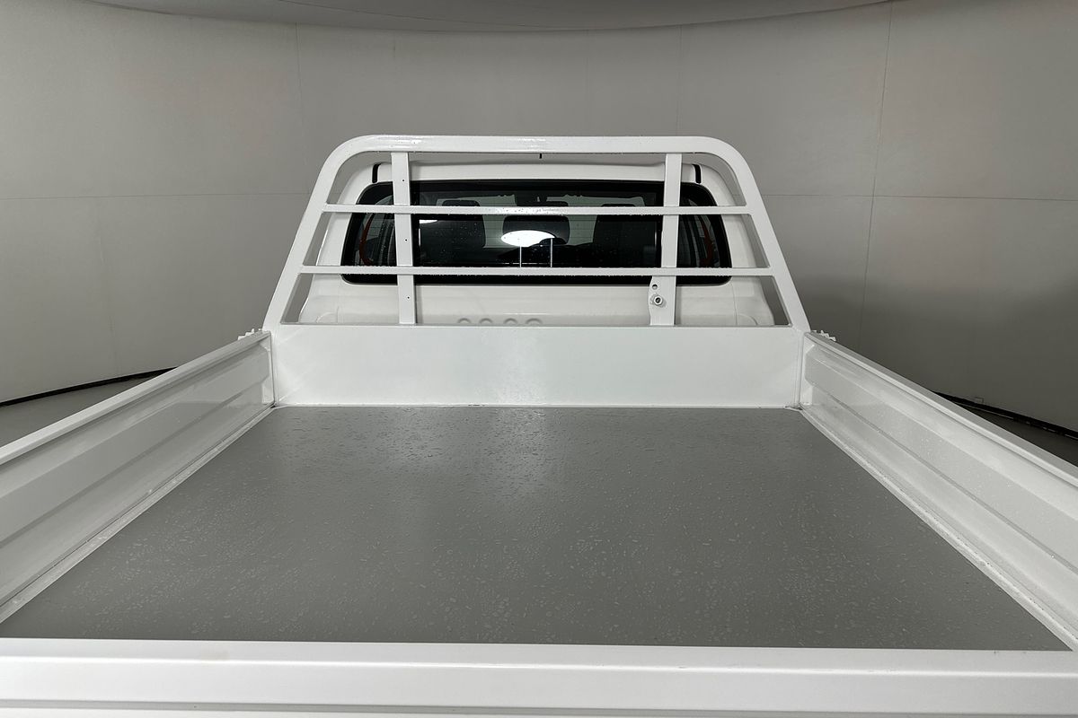 2020 Toyota HILUX SR (4x4) GUN126R FACELIFT 4X4