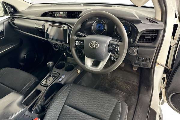 2023 Toyota HILUX SR (4x4) GUN126R 4X4