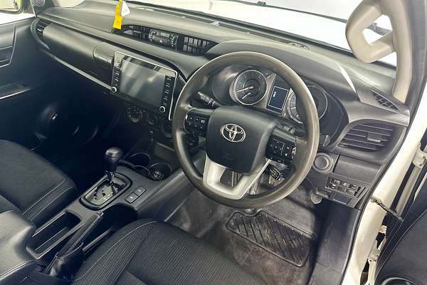 2022 Toyota HILUX SR (4x4) GUN126R 4X4