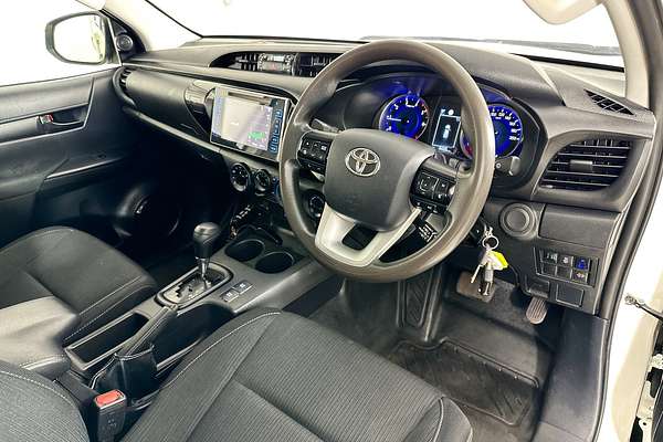 2020 Toyota HILUX SR (4x4) GUN126R MY19 UPGRADE 4X4