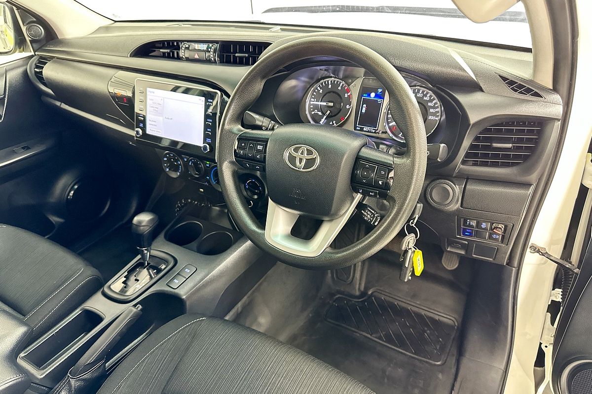 2022 Toyota HILUX SR (4x4) GUN126R 4X4