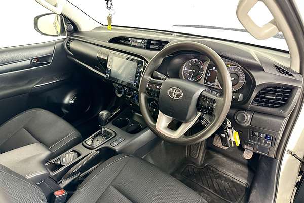 2022 Toyota HILUX SR (4x4) GUN126R 4X4
