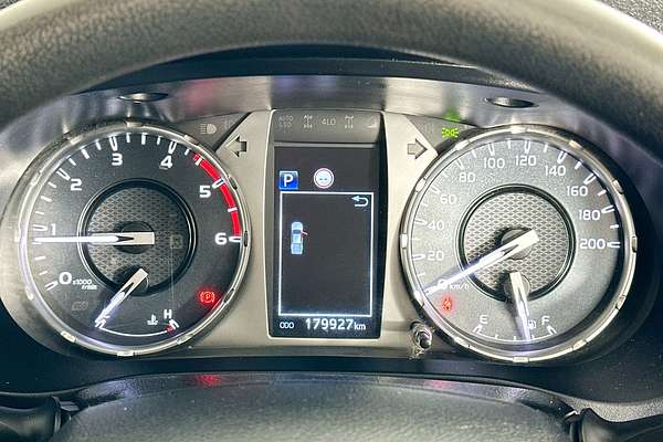 2021 Toyota HILUX SR (4x4) GUN126R 4X4