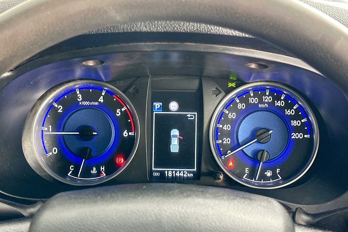 2020 Toyota HILUX SR (4x4) GUN126R MY19 UPGRADE 4X4