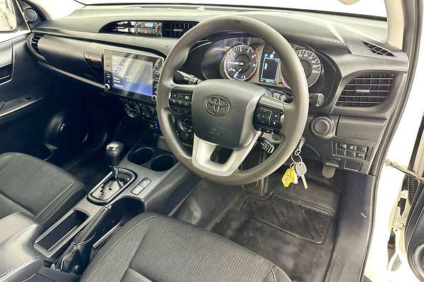 2021 Toyota HILUX SR (4x4) GUN126R 4X4