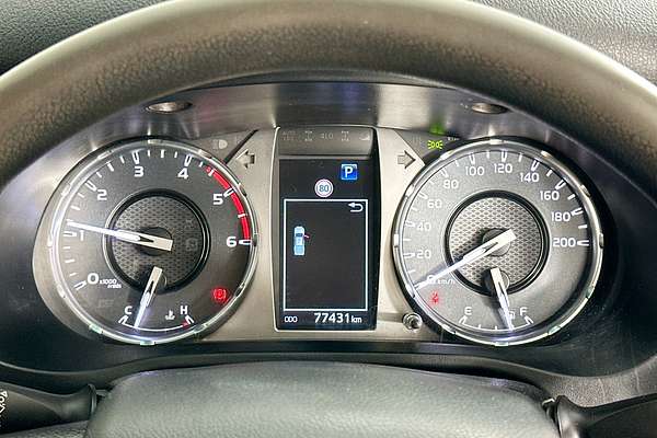 2021 Toyota HILUX SR (4x4) GUN126R FACELIFT 4X4