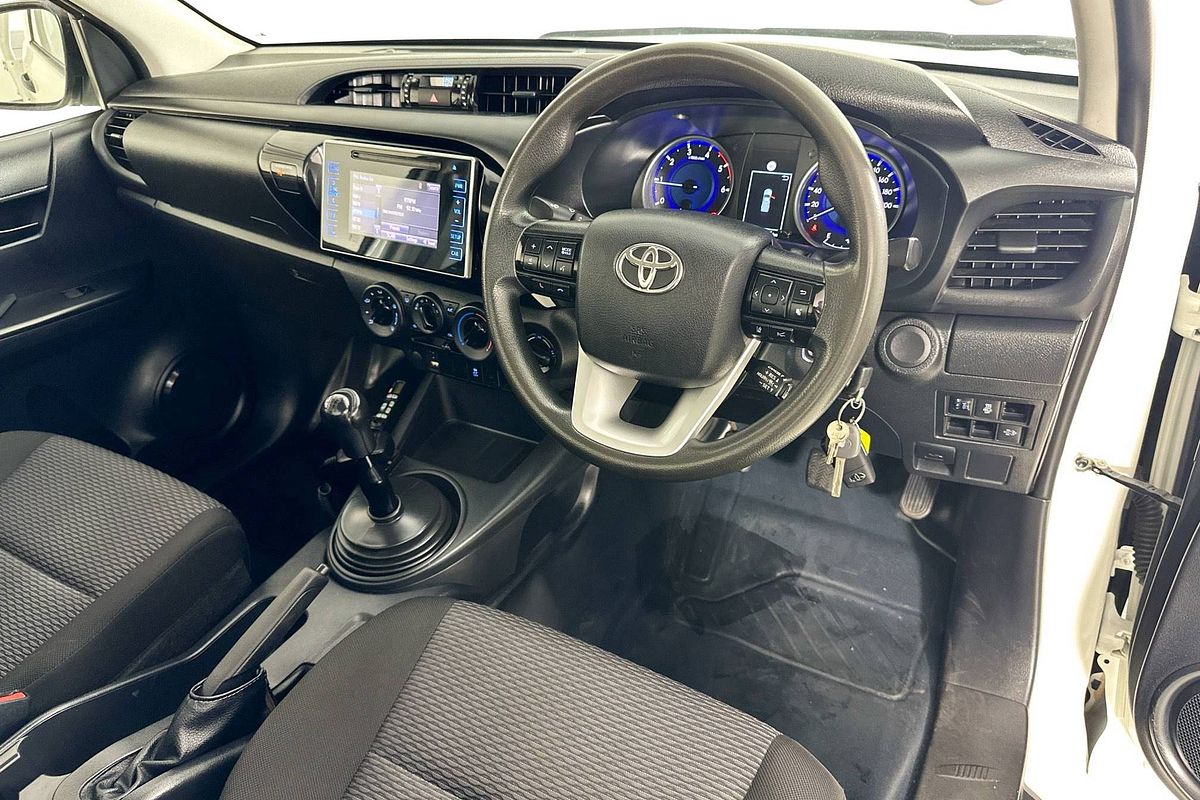 2019 Toyota HILUX WORKMATE (4x4) GUN125R MY19 4X4
