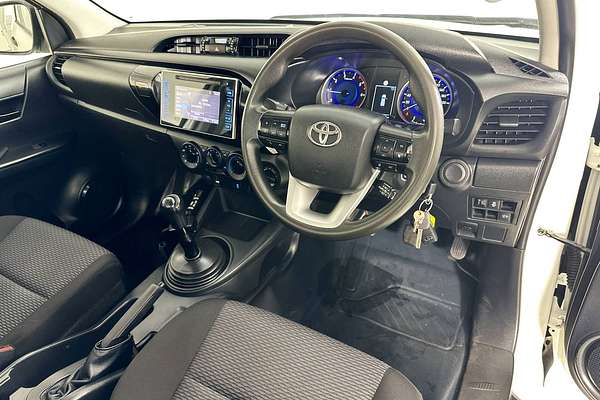 2019 Toyota HILUX WORKMATE (4x4) GUN125R MY19 4X4