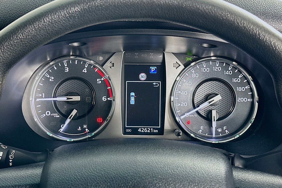 2022 Toyota HILUX SR (4x4) GUN126R 4X4