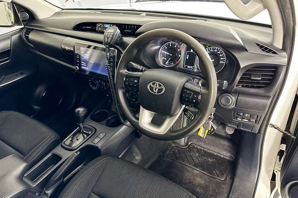 2022 Toyota HILUX SR (4x4) GUN126R 4X4